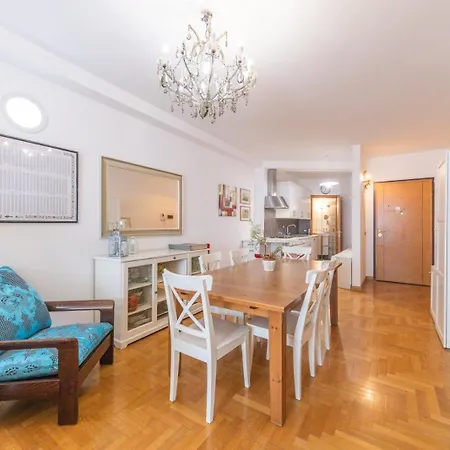 Διαμέρισμα Aura 12 Frascati